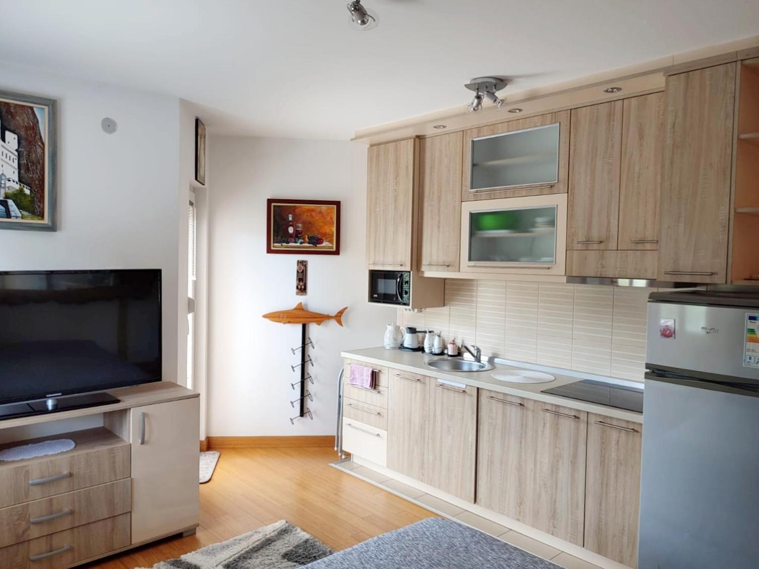 Apartman Lux Sneznik Vrnjacka Banja Ngoại thất bức ảnh