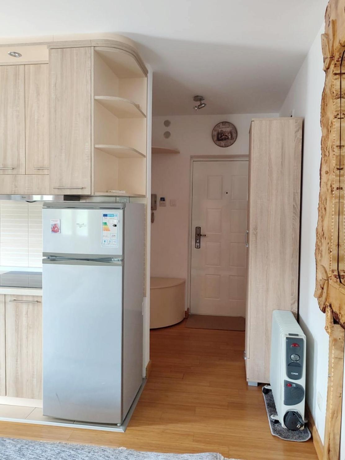 Apartman Lux Sneznik Vrnjacka Banja Ngoại thất bức ảnh